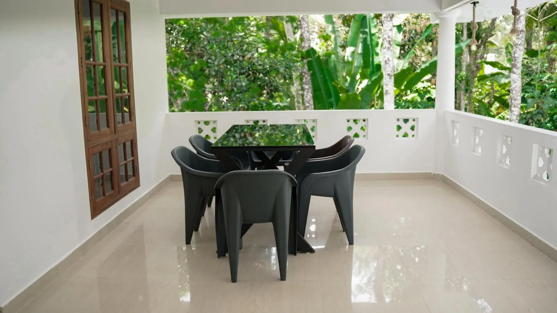 Yellow Homestay Munnar Anachal Βίλα