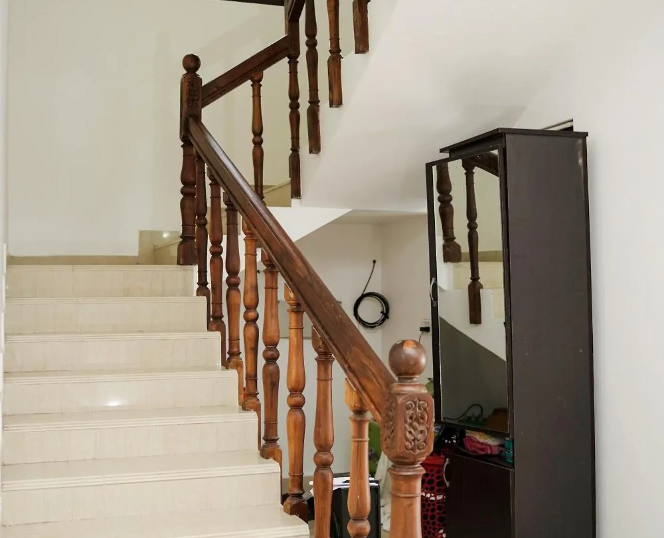 Yellow Homestay Munnar Anachal